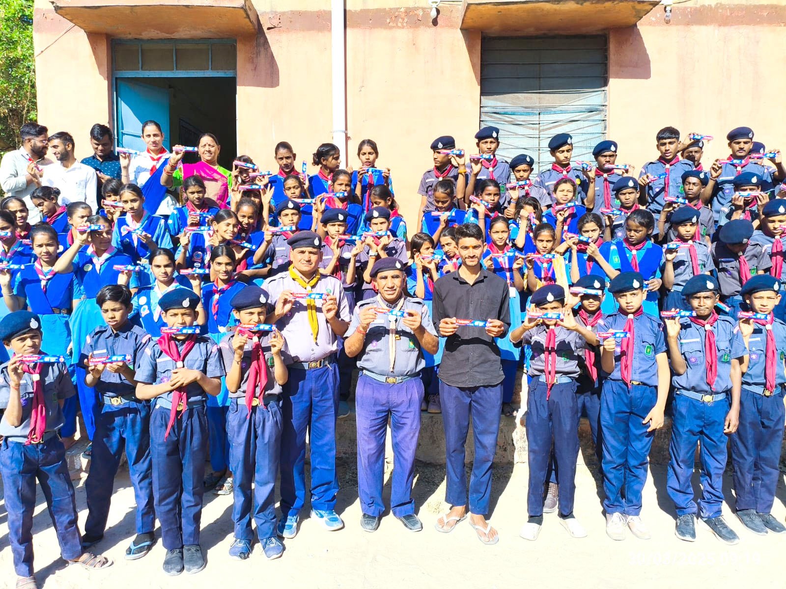 Marudhar Ka Tehlka | स्काउट गाइड विशेष प्रशिक्षण शिविर में डेंटल किट का वितरण